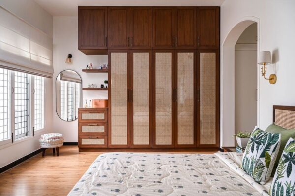 tu-quan-ao-rustic-vintage
