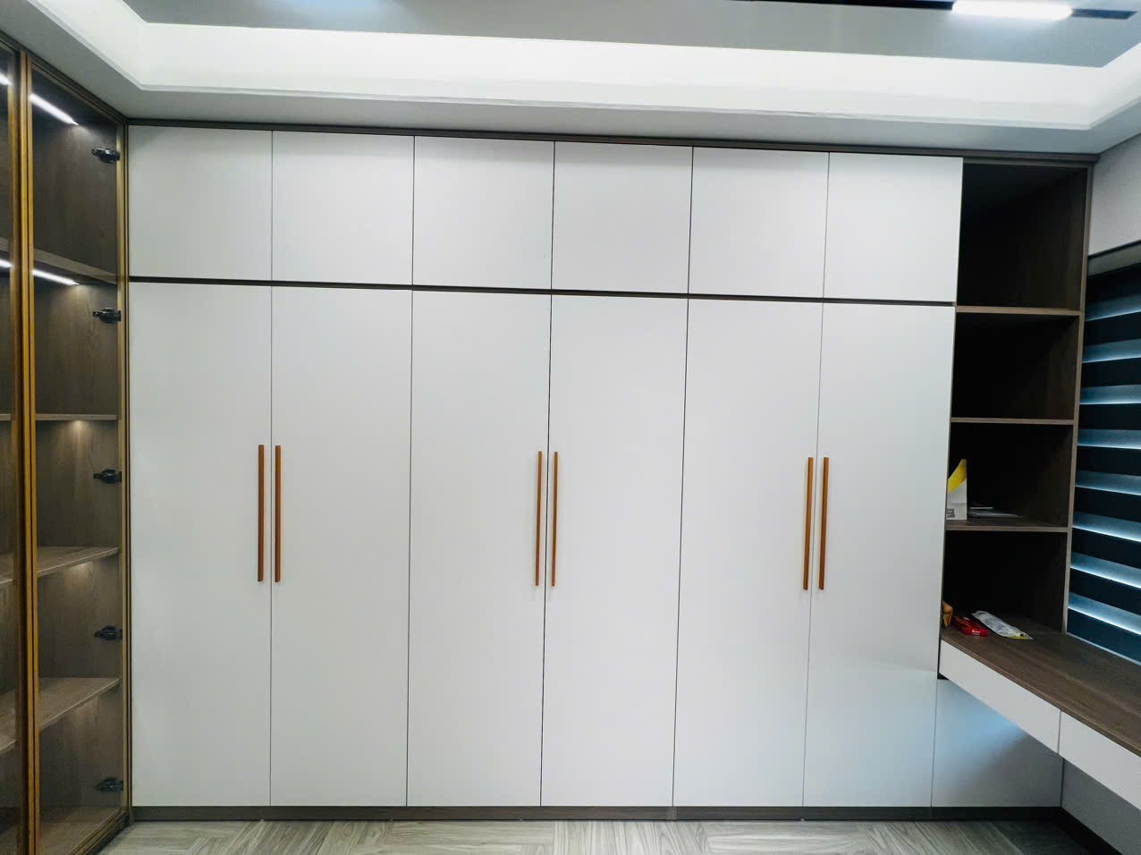 tu-ao-hien-dai tu-ao-hien-dai